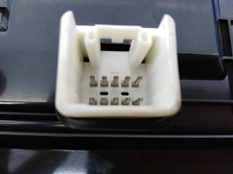 Recambio de mando climatizador para toyota auris live referencia OEM IAM 5590002321 1G216R00018CB E3-B2-20-3