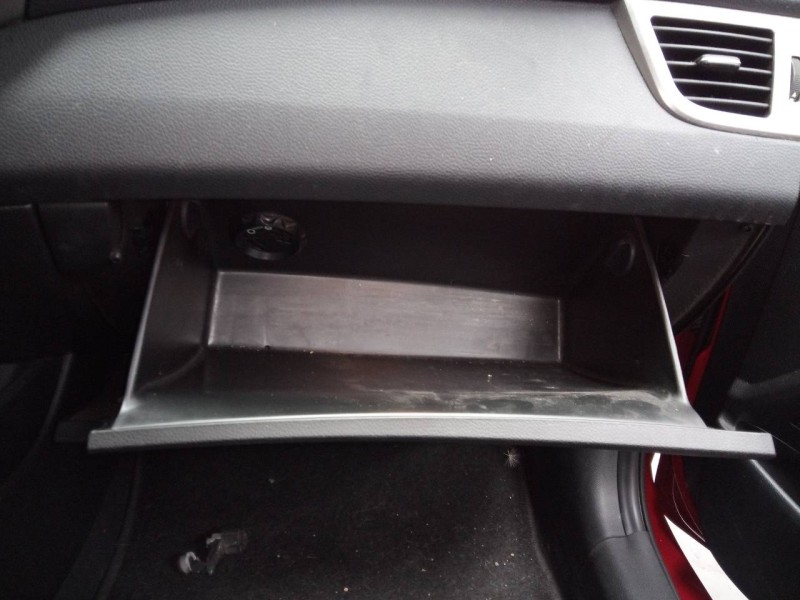 Recambio de guantera para hyundai i30 (gd) tecno referencia OEM IAM   