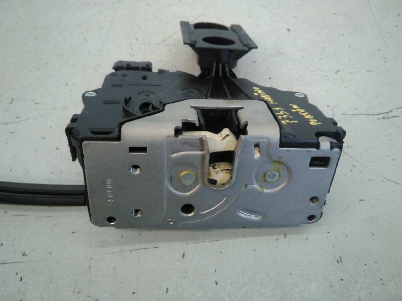 Recambio de cerradura maletero / porton para fiat fiorino básico furgón referencia OEM IAM 1355028080  E3-A4-31-4