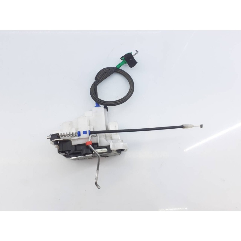 Recambio de cerradura puerta delantera izquierda para fiat fiorino básico furgón referencia OEM IAM   E2-B2-5-2