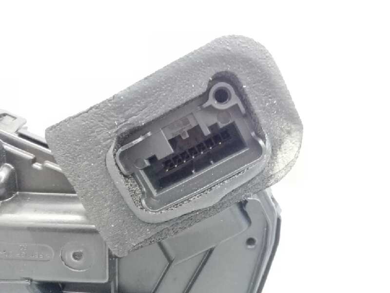 Recambio de cerradura puerta trasera derecha para volkswagen touran (5t1) edition bmt referencia OEM IAM 5TA839016E  E1-B6-20-3