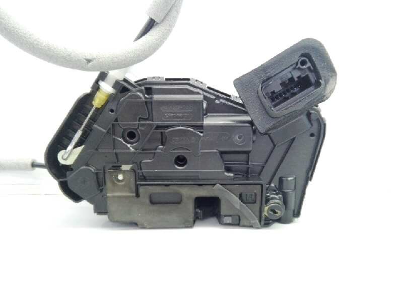 Recambio de cerradura puerta trasera derecha para volkswagen touran (5t1) edition bmt referencia OEM IAM 5TA839016E  E1-B6-20-3