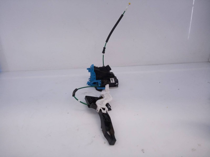 Recambio de cerradura puerta trasera derecha para hyundai i30 (gd) tecno referencia OEM IAM 81420A6100JBK  E2-B5-39-1