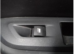 MANDO ELEVALUNAS TRASERO DERECHO 