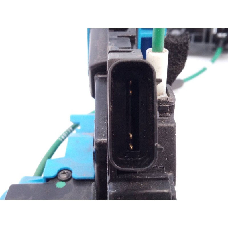 Recambio de cerradura puerta trasera derecha para hyundai i30 (gd) tecno referencia OEM IAM 81420A6100JBK  E2-B5-39-1