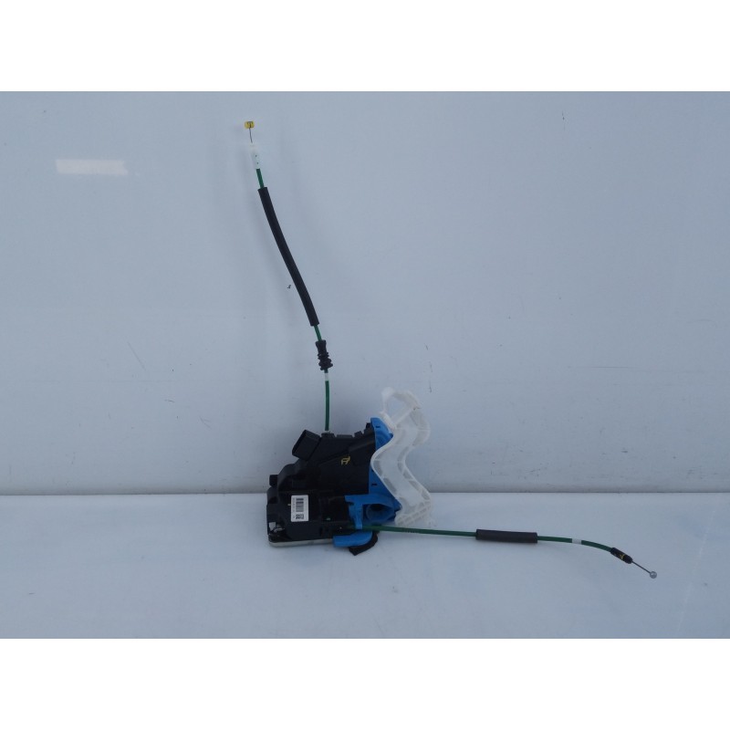 Recambio de cerradura puerta trasera izquierda para hyundai i30 (gd) tecno referencia OEM IAM 81410A6100JBK A045035 E2-B5-5-2