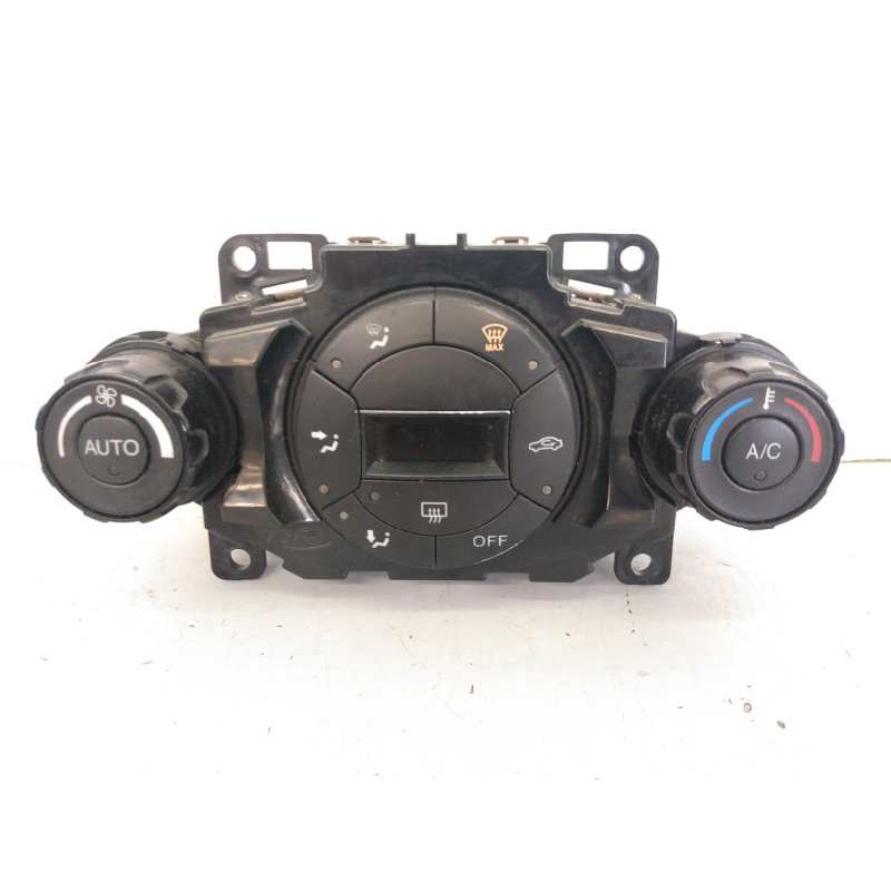 Recambio de mando climatizador para ford fiesta (cb1) trend referencia OEM IAM 8A6T18C612AG 69897301D121208 E3-B3-35-3