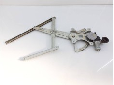 ELEVALUNAS DELANTERO DERECHO 857100K010 AE2621002980 E2-B4-4-1