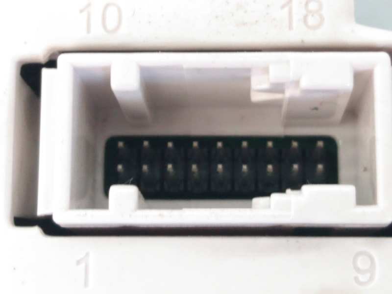 Recambio de mando climatizador para ford fiesta (cb1) trend referencia OEM IAM 8A6T18C612AG 69897301D121208 E3-B3-35-3