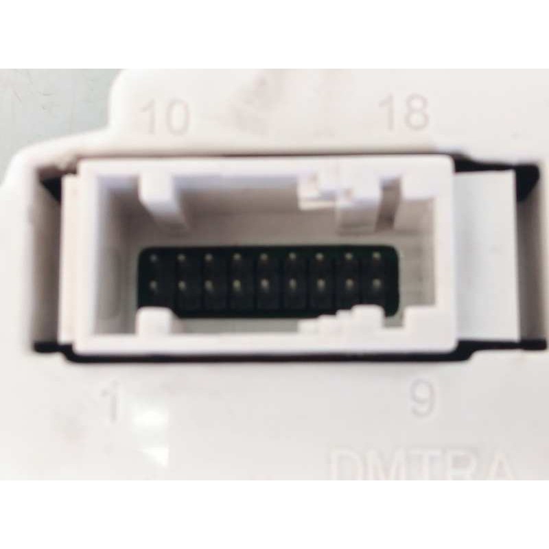 Recambio de mando climatizador para ford fiesta (cb1) trend referencia OEM IAM 8A6T18C612AG 69897301D121208 E3-B3-35-3