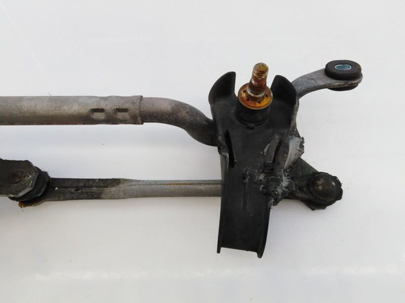 Recambio de motor limpia delantero para mazda 3 lim. () evolution referencia OEM IAM 5518C052 BJS76737X E2-A2-55-2
