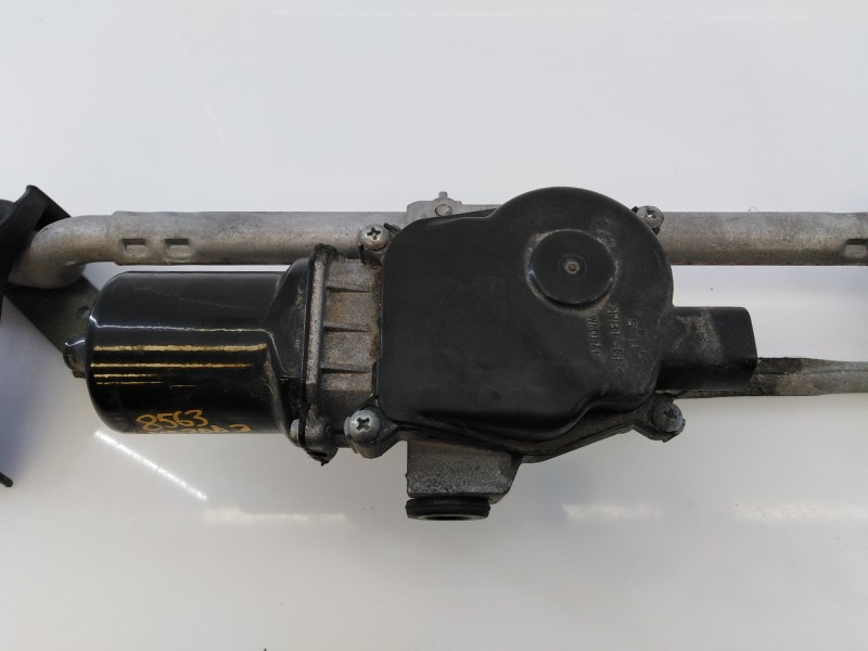 Recambio de motor limpia delantero para mazda 3 lim. () evolution referencia OEM IAM 5518C052 BJS76737X E2-A2-55-2