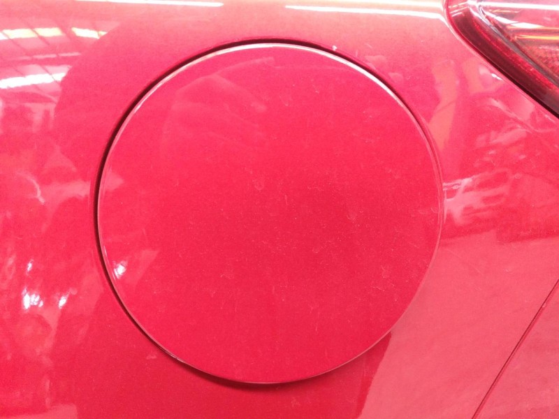 Recambio de tapa exterior combustible para mazda 3 lim. () evolution referencia OEM IAM   