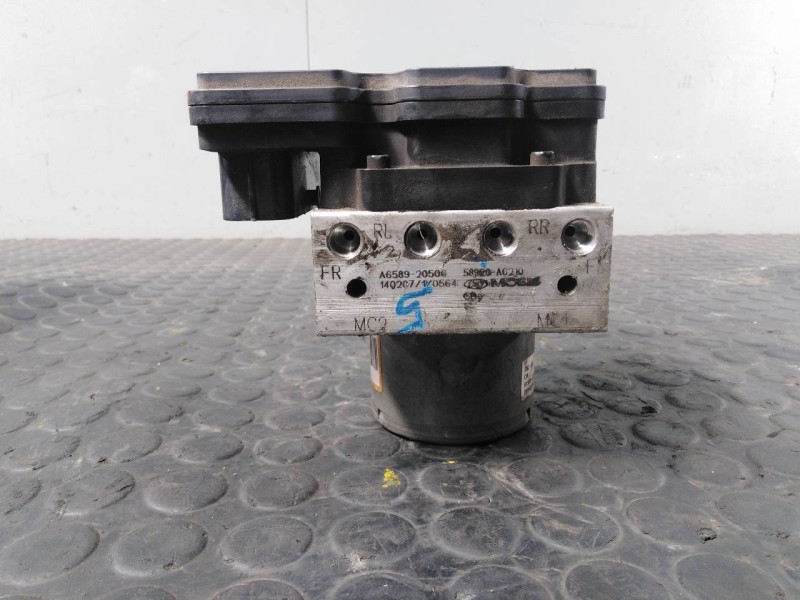 Recambio de abs para hyundai i30 (gd) tecno referencia OEM IAM A658920500 58920A6210 P3-A8-7-3