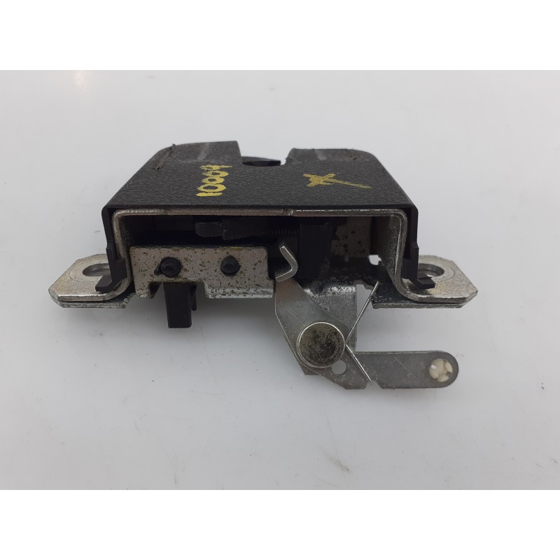 Recambio de cerradura maletero / porton para seat leon (1m1) sport referencia OEM IAM 6L6827505A  E1-B6-48-2