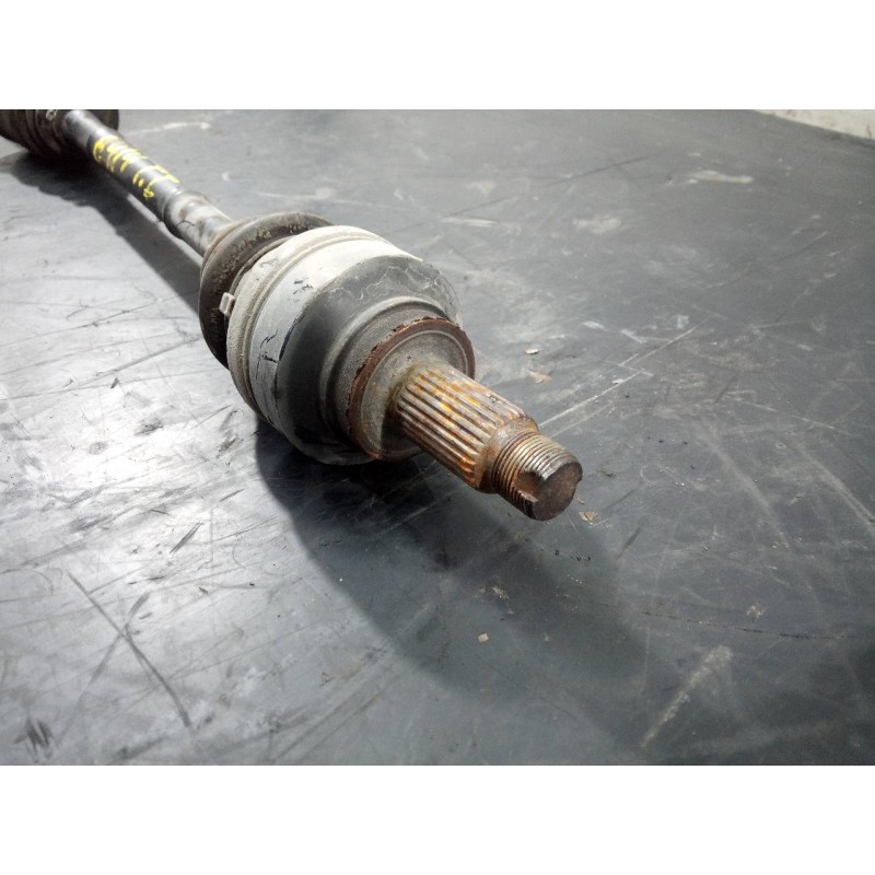 Recambio de transmision trasera izquierda para bmw serie 1 lim. (f20) 116d efficientdynamics edition referencia OEM IAM 7624205A