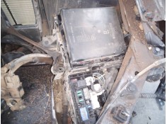 CAJA RELES / FUSIBLES 