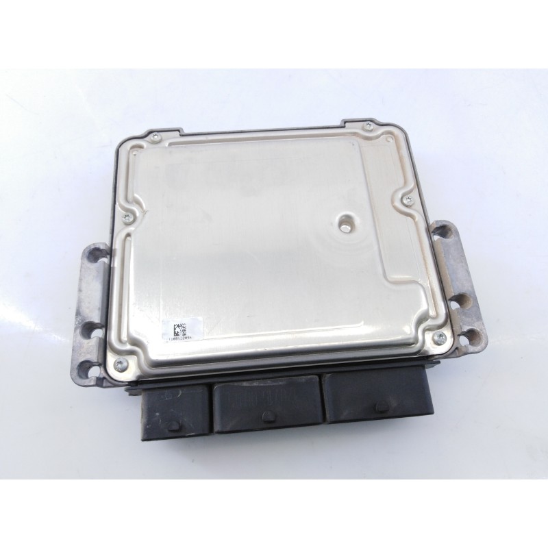 Recambio de centralita motor uce para renault kangoo expression referencia OEM IAM 237106319R 0281032885 E2-A1-32-8