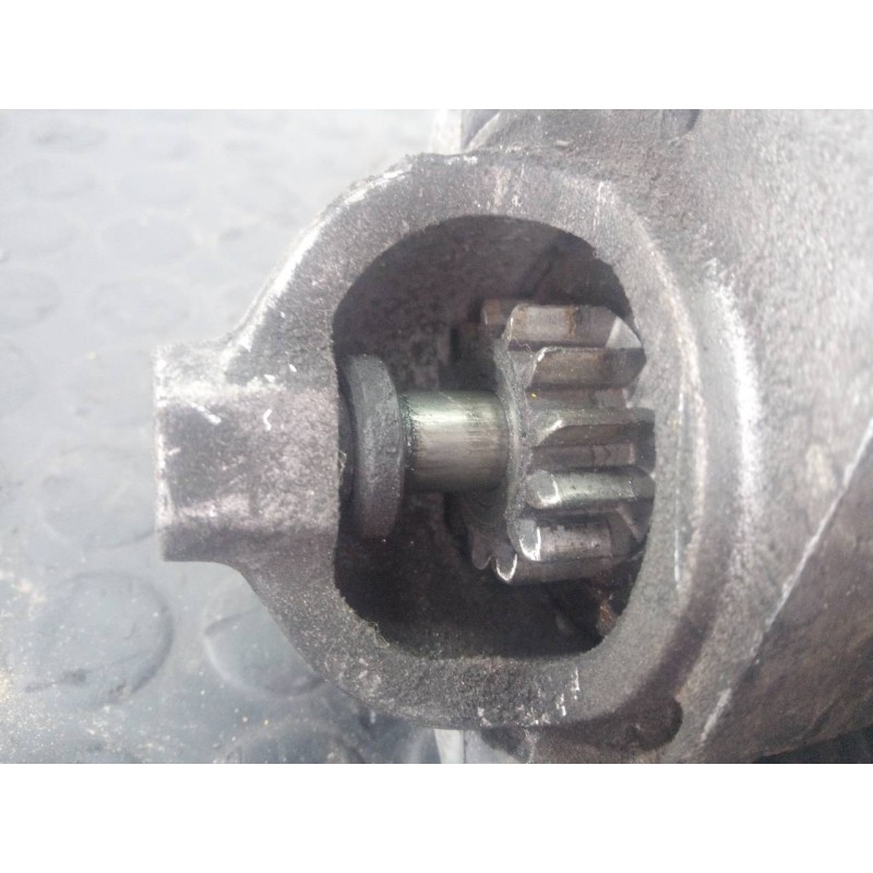 Recambio de motor arranque para renault kangoo expression referencia OEM IAM 2330065008R  P3-B7-3-2