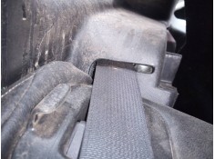 CINTURON SEGURIDAD TRASERO DERECHO 