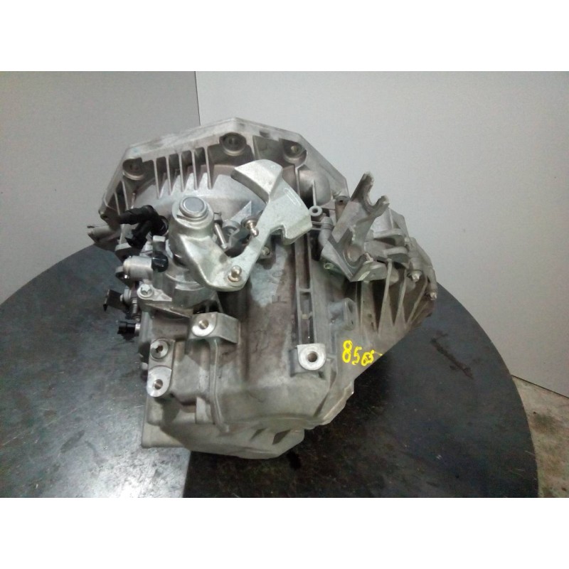 Recambio de caja cambios para chevrolet cruze hatchback lt referencia OEM IAM R110625097P  M1-A3-157