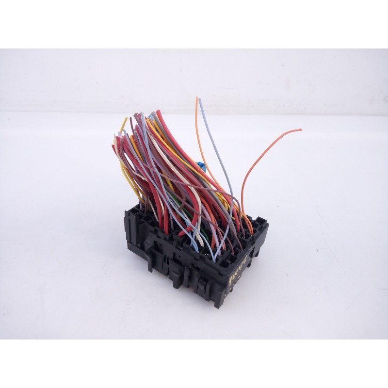 Recambio de caja reles / fusibles para renault twingo dynamique referencia OEM IAM   E2-A1-33-1