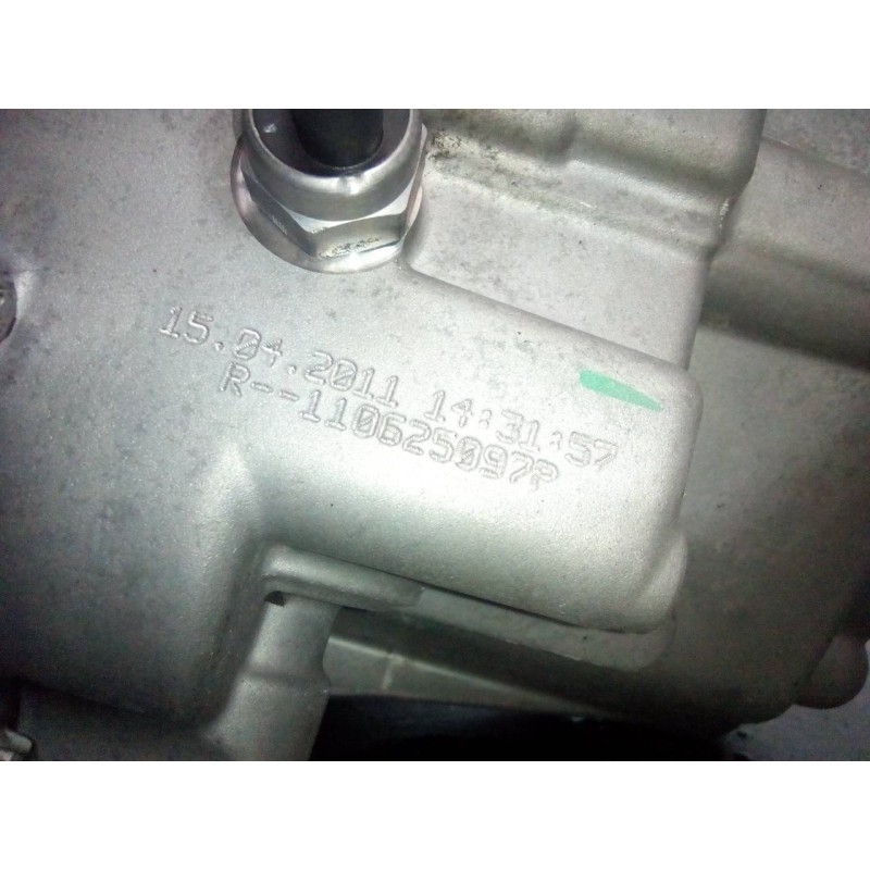 Recambio de caja cambios para chevrolet cruze hatchback lt referencia OEM IAM R110625097P  M1-A3-157