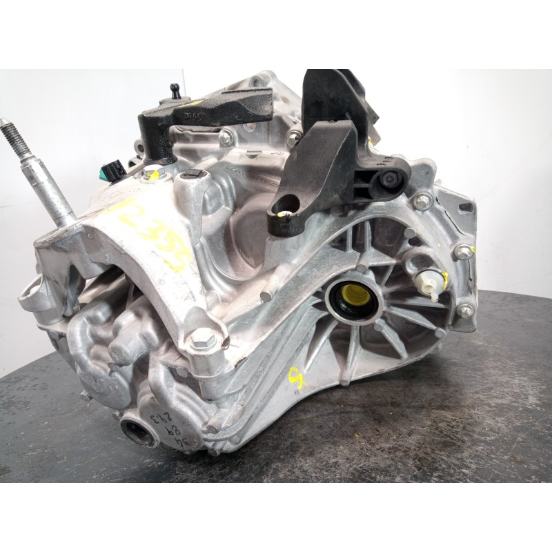 Recambio de caja cambios para dacia sandero iii stepaway referencia OEM IAM JT4004  M1-B3-167
