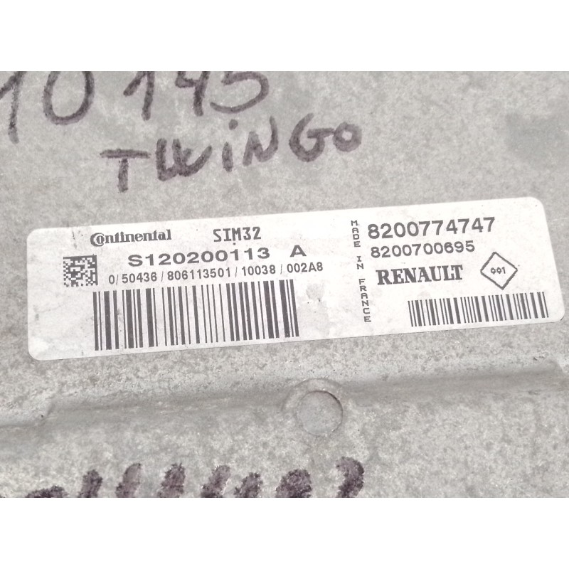 Recambio de centralita motor uce para renault twingo dynamique referencia OEM IAM 8200774747 8200700695 E2-A1-34-6