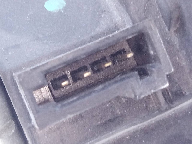 Recambio de cerradura maletero / porton para opel corsa e selective referencia OEM IAM 39021416  E2-B6-60-1