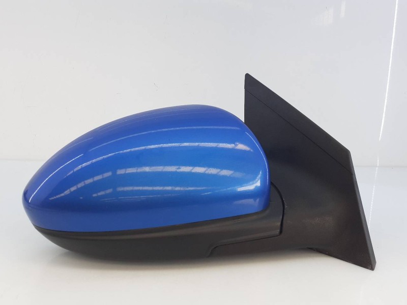 Recambio de retrovisor derecho electrico para chevrolet cruze hatchback lt referencia OEM IAM   E2-B6-14-1