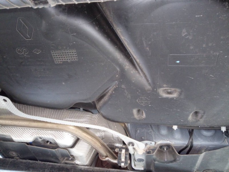 Recambio de deposito combustible para dacia sandero iii stepaway referencia OEM IAM 2DX00VTEVR  