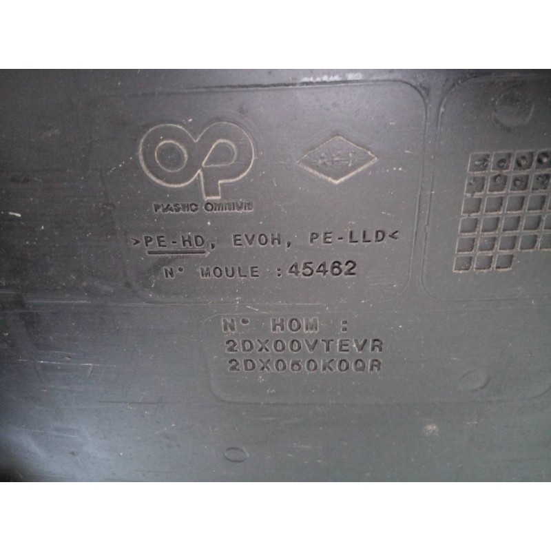 Recambio de deposito combustible para dacia sandero iii stepaway referencia OEM IAM 2DX00VTEVR  