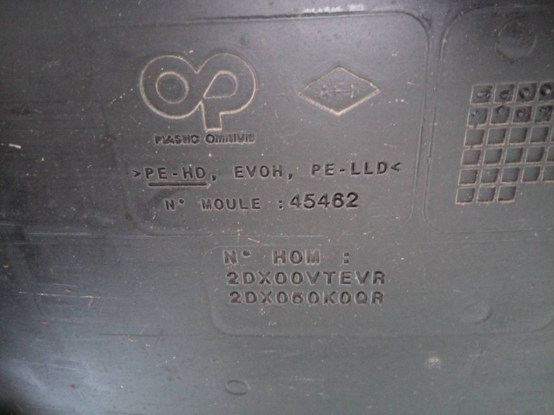 Recambio de deposito combustible para dacia sandero iii stepaway referencia OEM IAM 2DX00VTEVR  