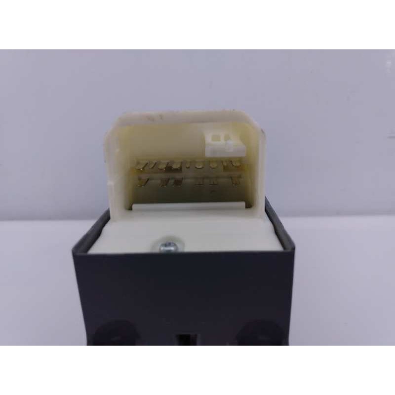 Recambio de mando elevalunas delantero izquierdo para toyota rav 4 advance referencia OEM IAM   E3-B2-18-4