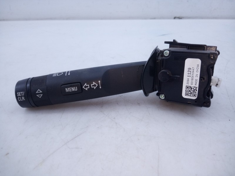 Recambio de mando intermitentes para opel corsa e selective referencia OEM IAM 20941129  E3-A5-13-4