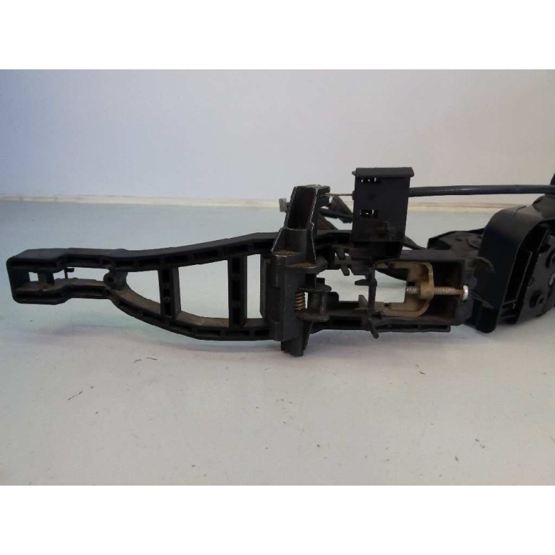 Recambio de cerradura puerta trasera derecha para ford focus berlina (cap) referencia OEM IAM 4M5AR26412BC 5146 E2-B3-45-1