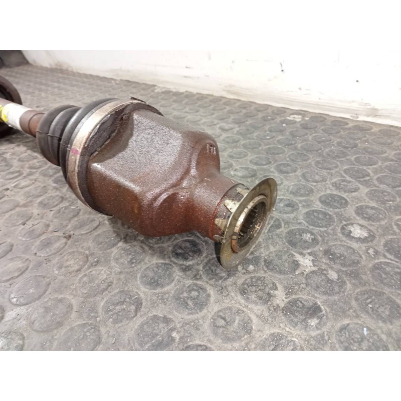 Recambio de transmision delantera derecha para renault twingo dynamique referencia OEM IAM 8200684084  P1-B6-24