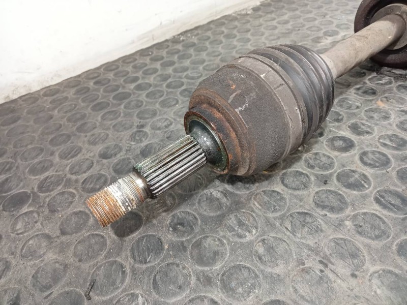 Recambio de transmision delantera derecha para renault twingo dynamique referencia OEM IAM 8200684084  P1-B6-24