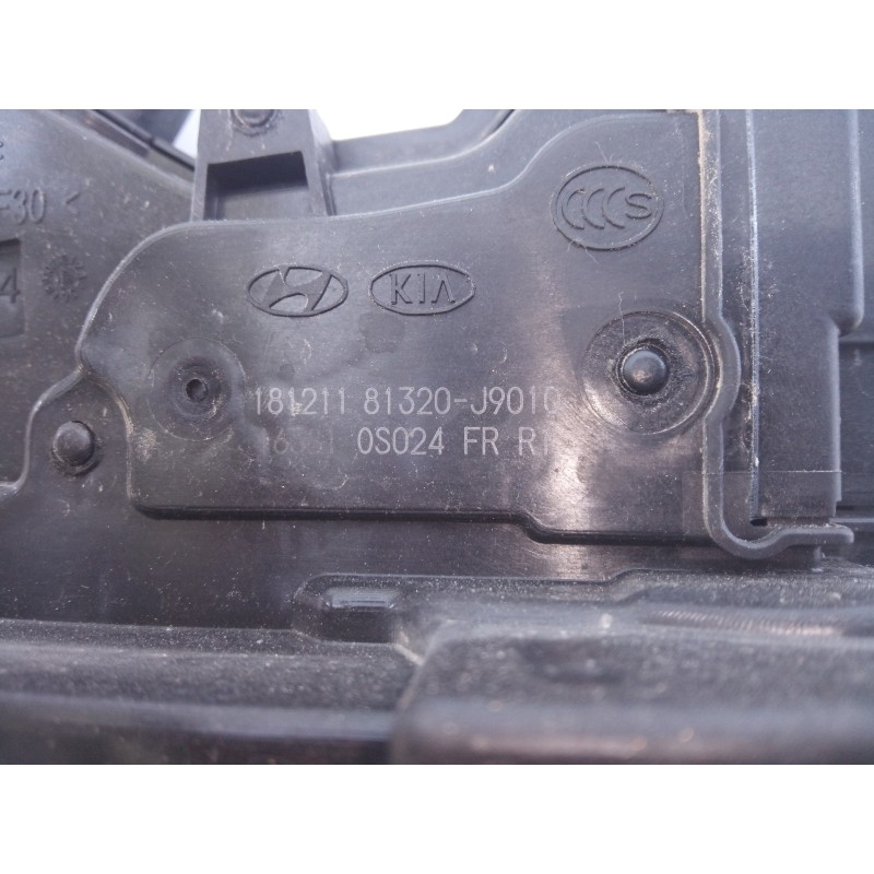 Recambio de cerradura puerta delantera derecha para hyundai kona essence 2wd referencia OEM IAM 81320J9010  E2-B5-61-2