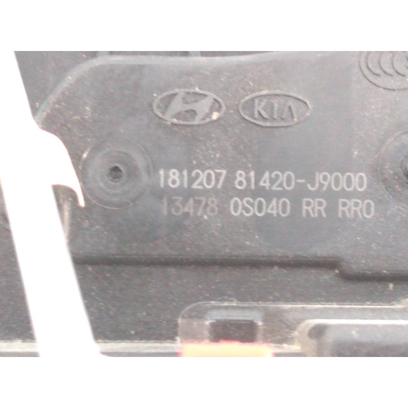 Recambio de cerradura puerta trasera derecha para hyundai kona essence 2wd referencia OEM IAM 18120781420J9000  E2-B5-30-2