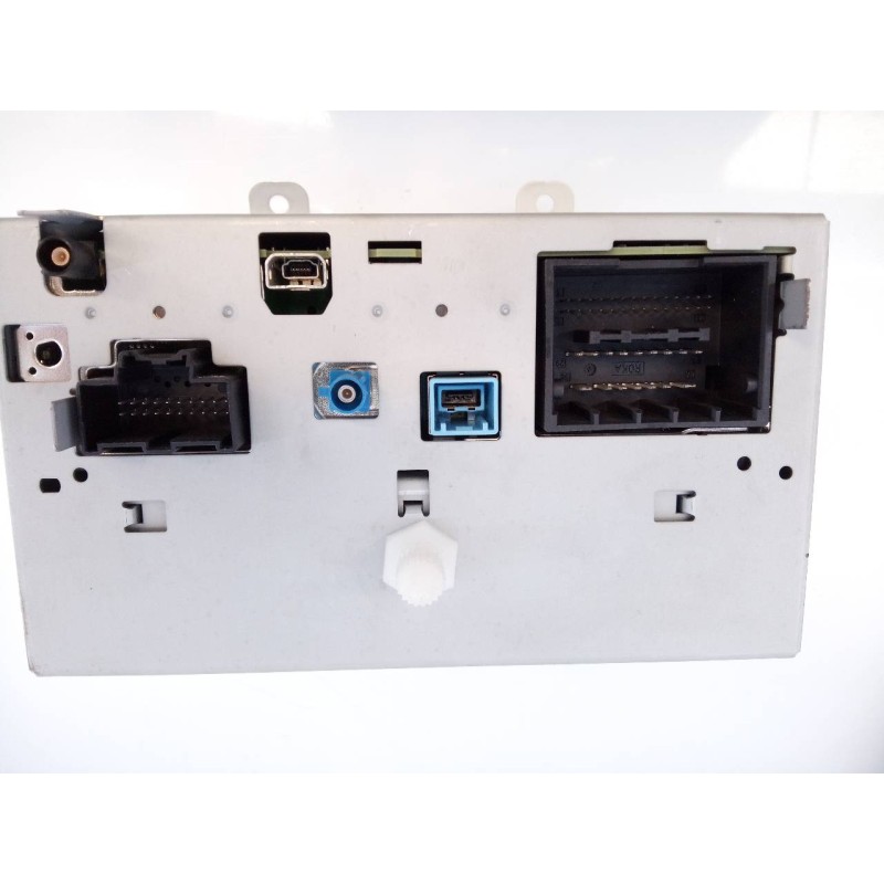 Recambio de sistema navegacion gps para chevrolet cruze hatchback lt referencia OEM IAM 25908967 95196687 E3-A5-35-3