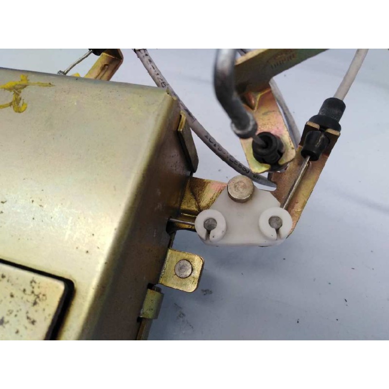 Recambio de cerradura puerta trasera derecha para ford transit connect (tc7) referencia OEM IAM   E2-B3-45-1