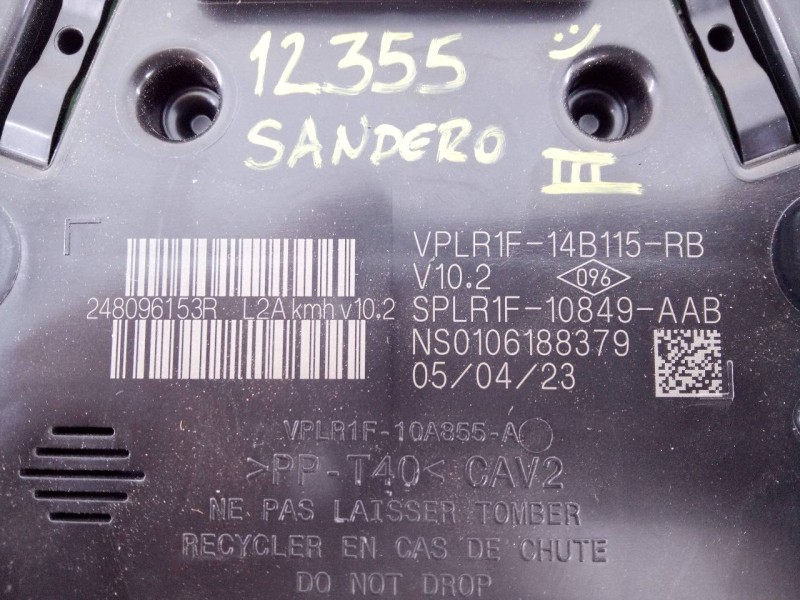 Recambio de cuadro instrumentos para dacia sandero iii stepaway referencia OEM IAM 248096153R  E2-A1-35-2