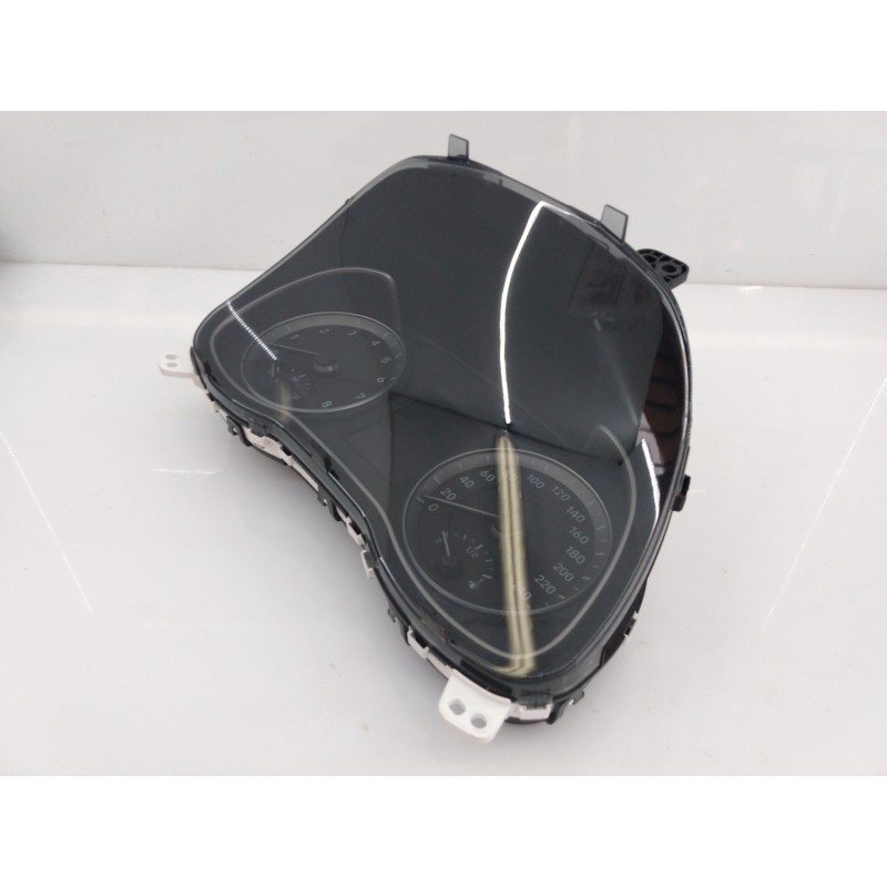 Recambio de cuadro instrumentos para hyundai kona essence 2wd referencia OEM IAM 94013J9670  E3-A3-50-1