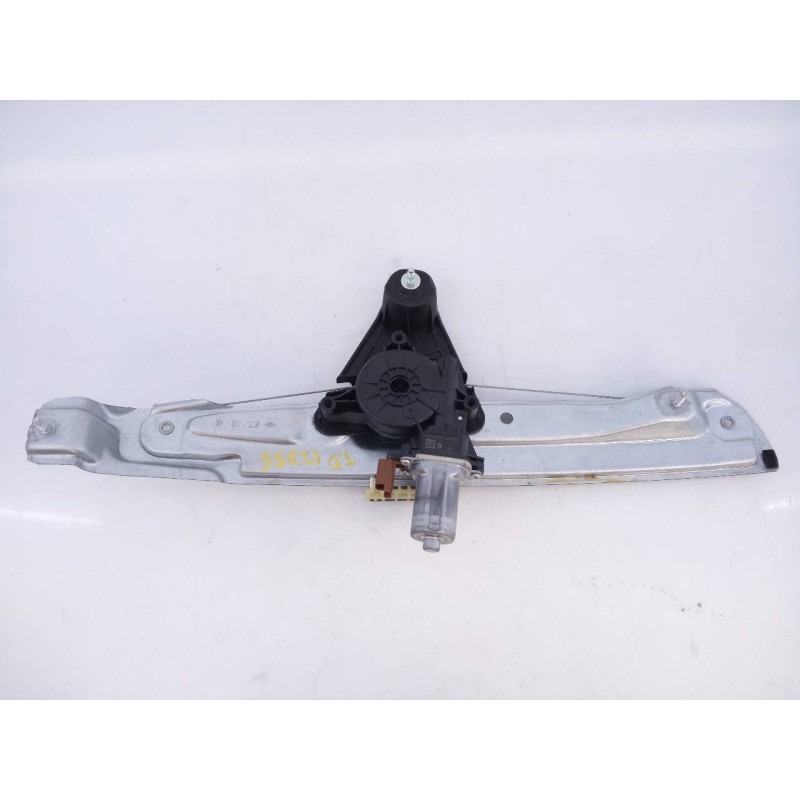 Recambio de elevalunas trasero derecho para dacia sandero iii stepaway referencia OEM IAM   E1-A1-36-2