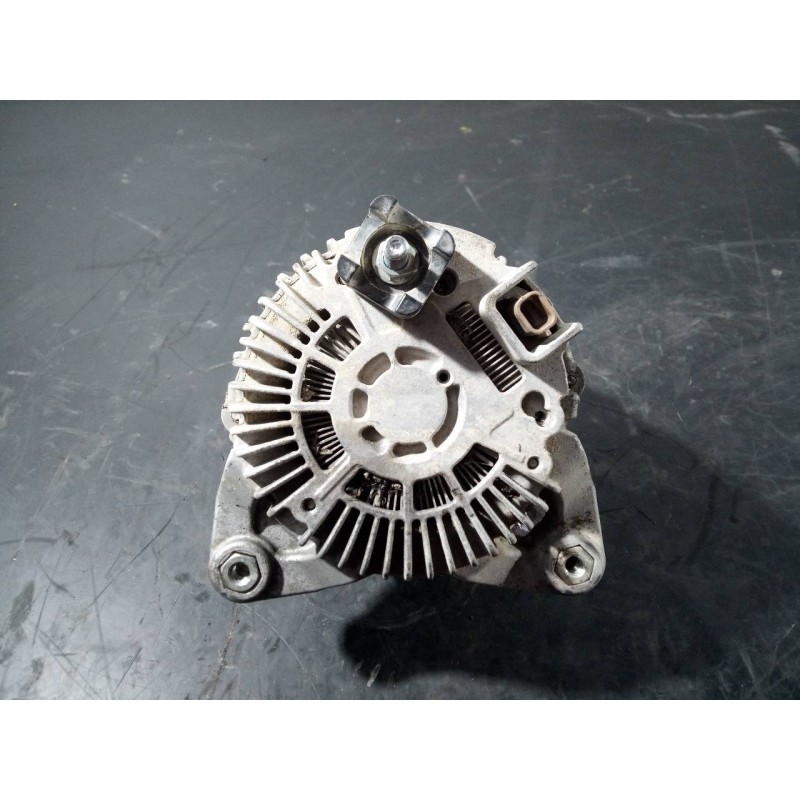 Recambio de alternador para mercedes-benz vito mixto (447) 109/111 cdi extralang (447.705) referencia OEM IAM A0009064022  P3-B6