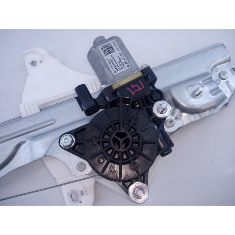 Recambio de elevalunas trasero derecho para hyundai kona essence 2wd referencia OEM IAM 82450J9000  E2-B5-10-1