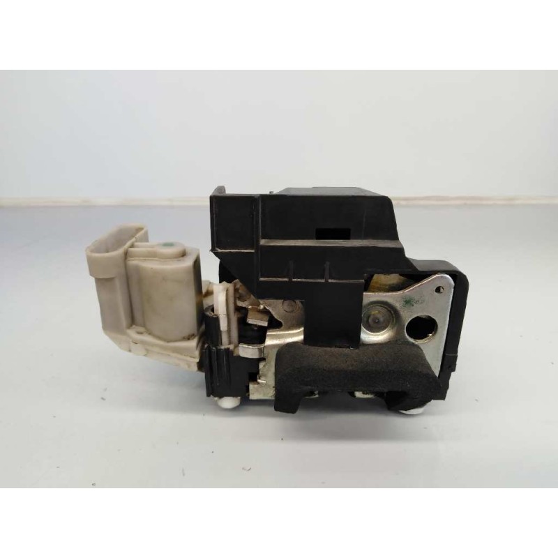 Recambio de cerradura puerta delantera derecha para fiat doblo cargo (223) referencia OEM IAM   E2-B2-61-1