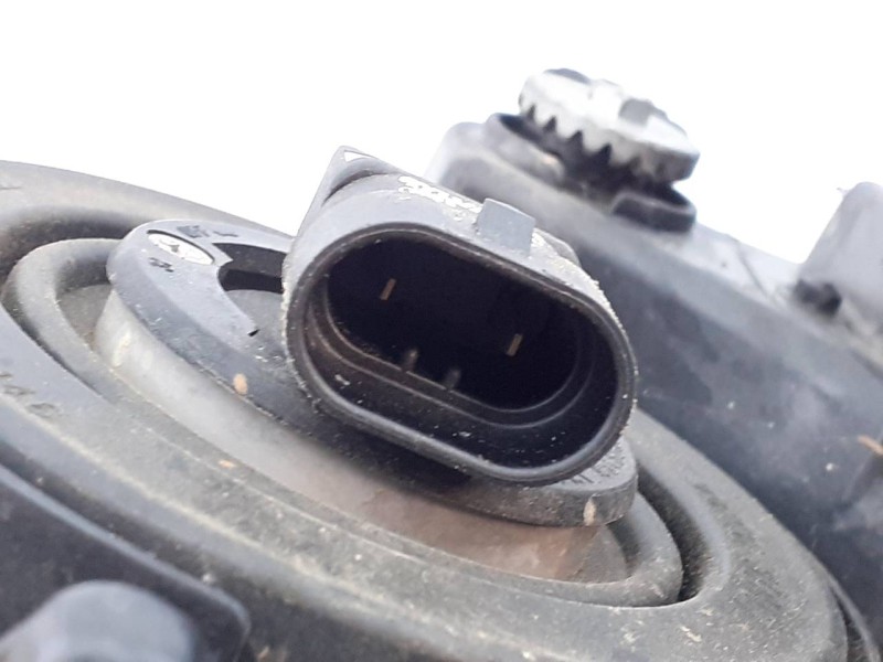 Recambio de faro derecho para toyota land cruiser 200 (j14) vxl referencia OEM IAM   E2-A4-25-1